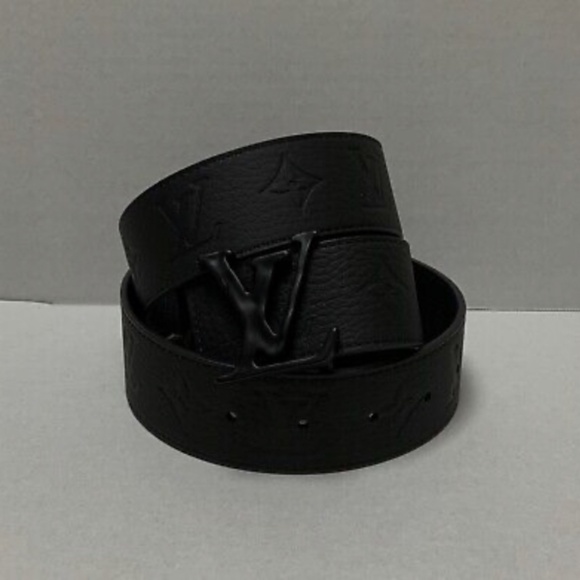 The Louis Vuitton Reversible Monogram Belt Black 40mm